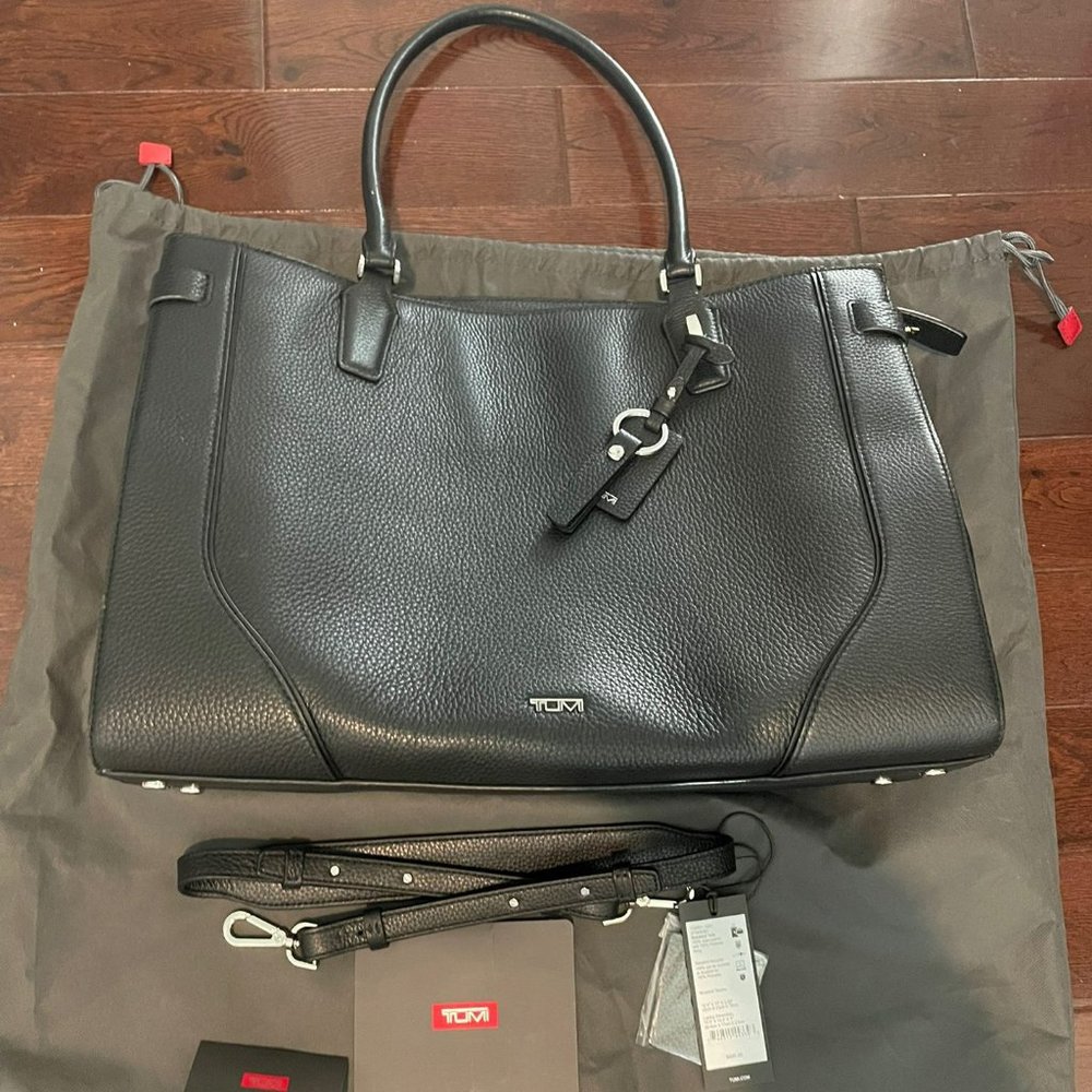 Tumi Women Black Leather Bag